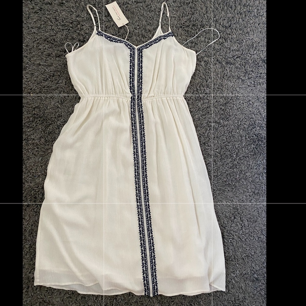 Cute summer dress, never worn